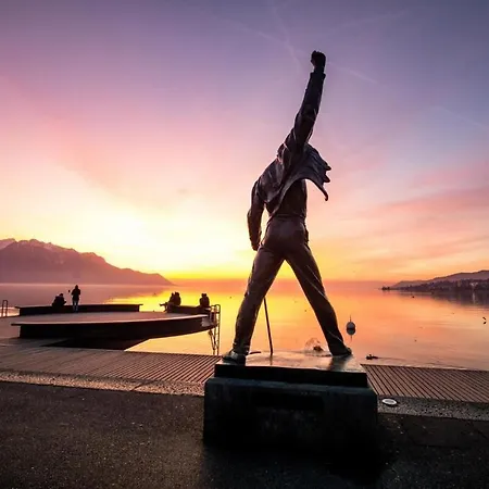 Βίλα Rose In The Center Of By Guestlee *