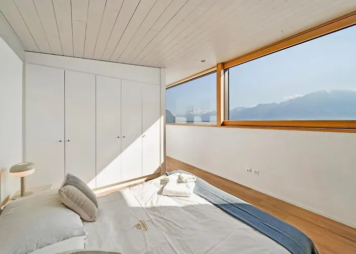 Rose In The Center Of By Guestlee